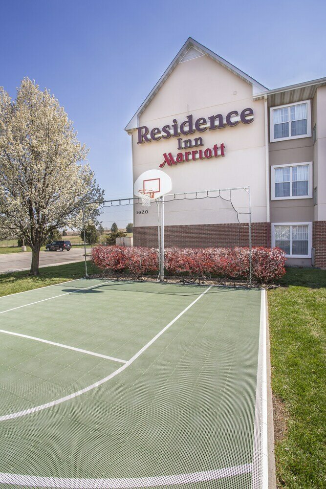 Фото Residence Inn by Marriott Topeka