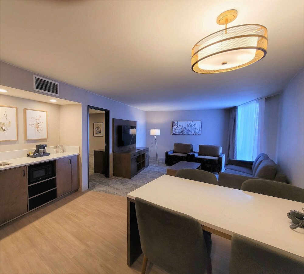 Фото The Riverside Hotel, Bw Premier Collection