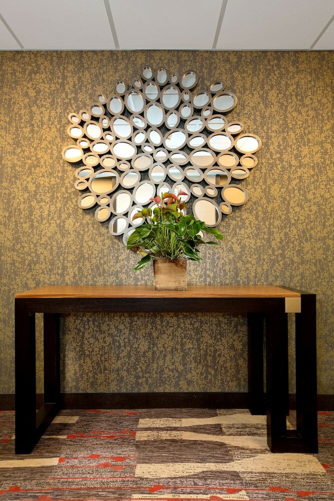 Фото Holiday Inn Express Denver Downtown, an Ihg Hotel