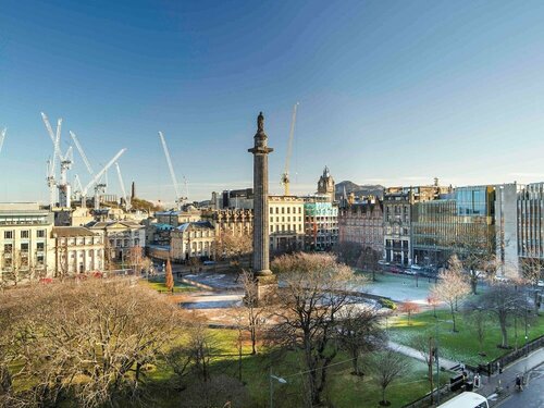 Гостиница Ibis Styles Edinburgh Centre St Andrew Square в Эдинбурге