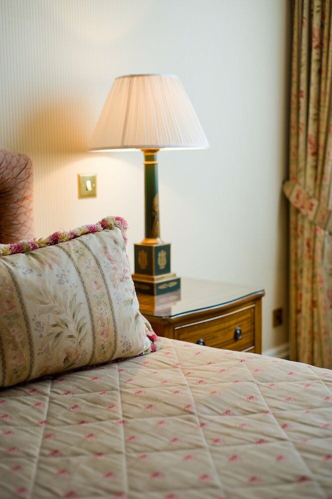 Фото Cheval Thorney Court