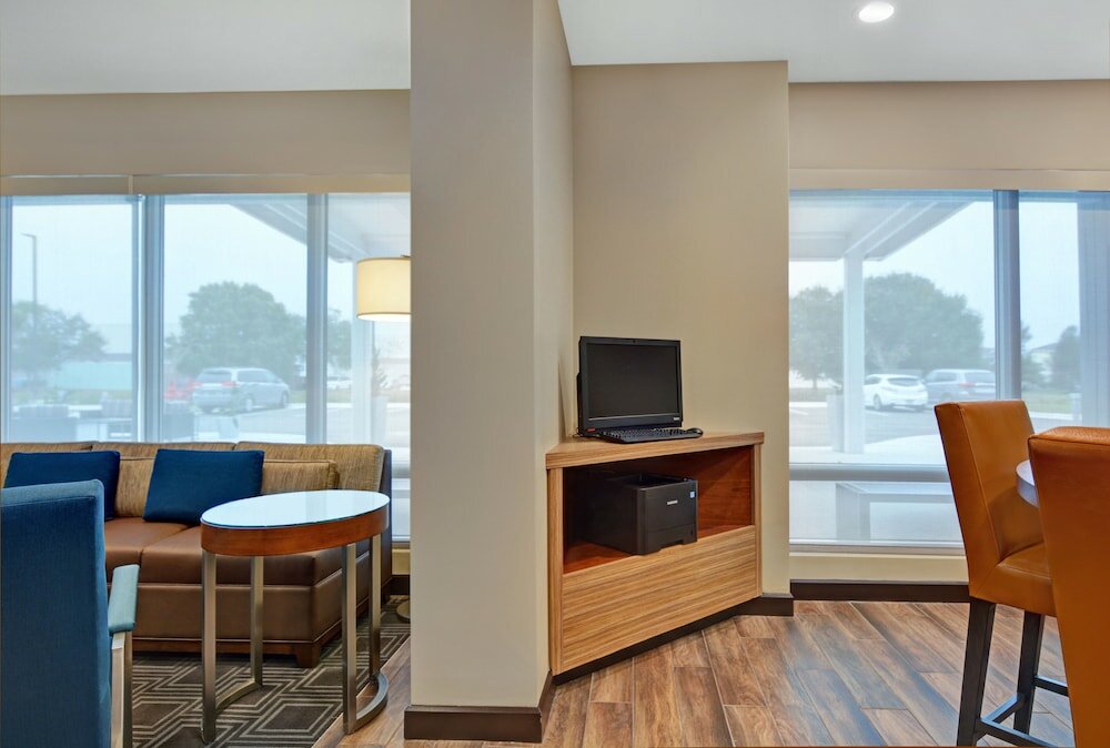 Фото TownePlace Suites by Marriott Sarasota Bradenton West