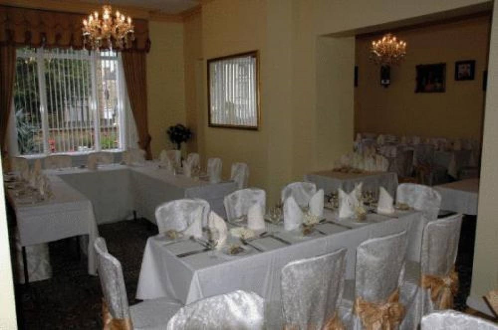 Фото The Langham Hotel