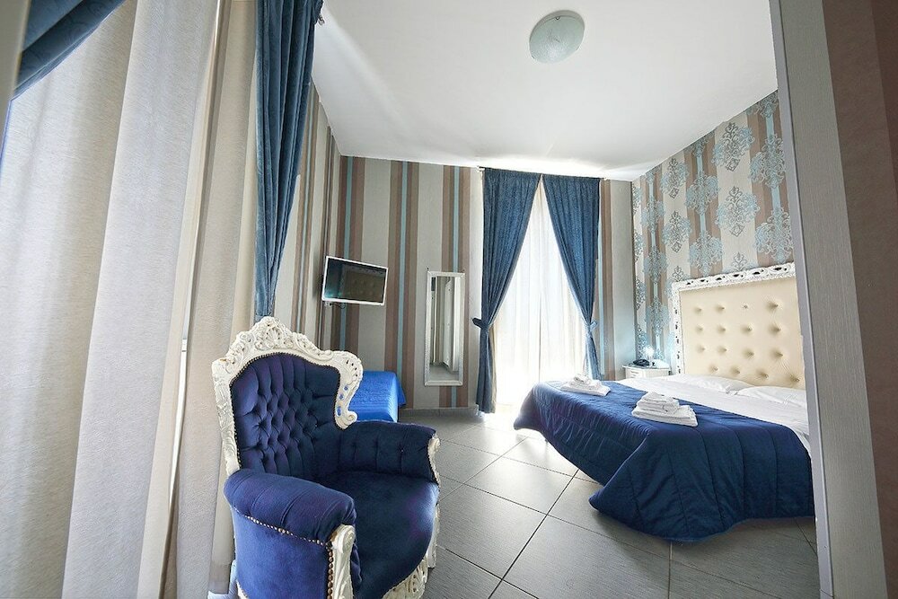 Фото Hotel New Sayonara