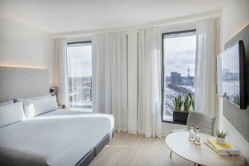 Гостиница INNSiDE by Meliá Amsterdam в Амстердаме