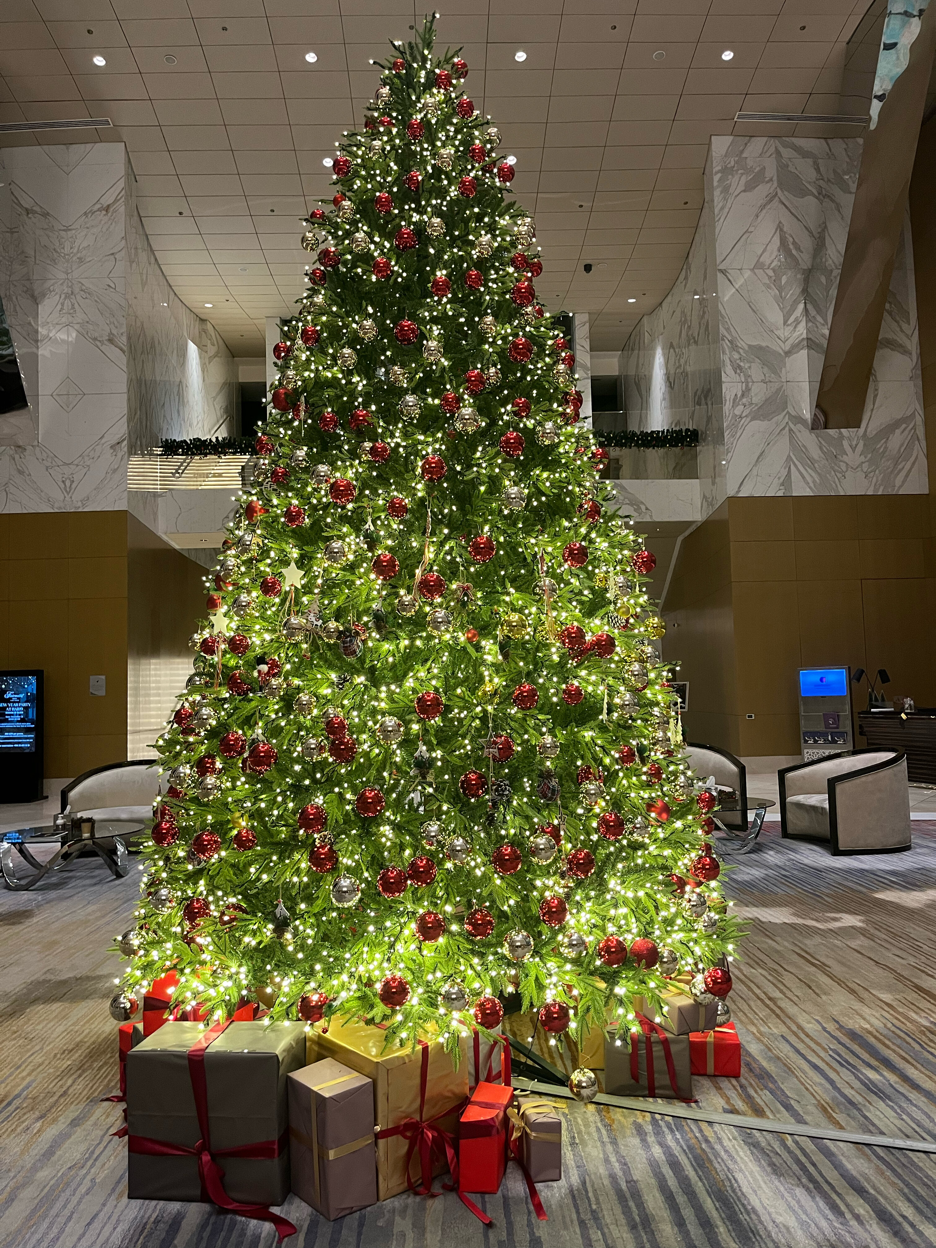 Фото Fairmont Baku Flame Towers