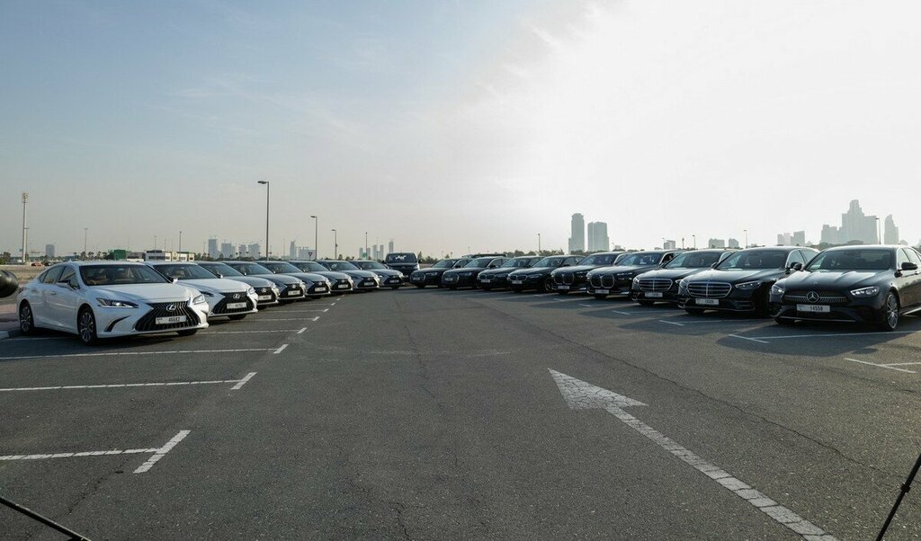 Car rental AAM Limousine, Dubai, photo