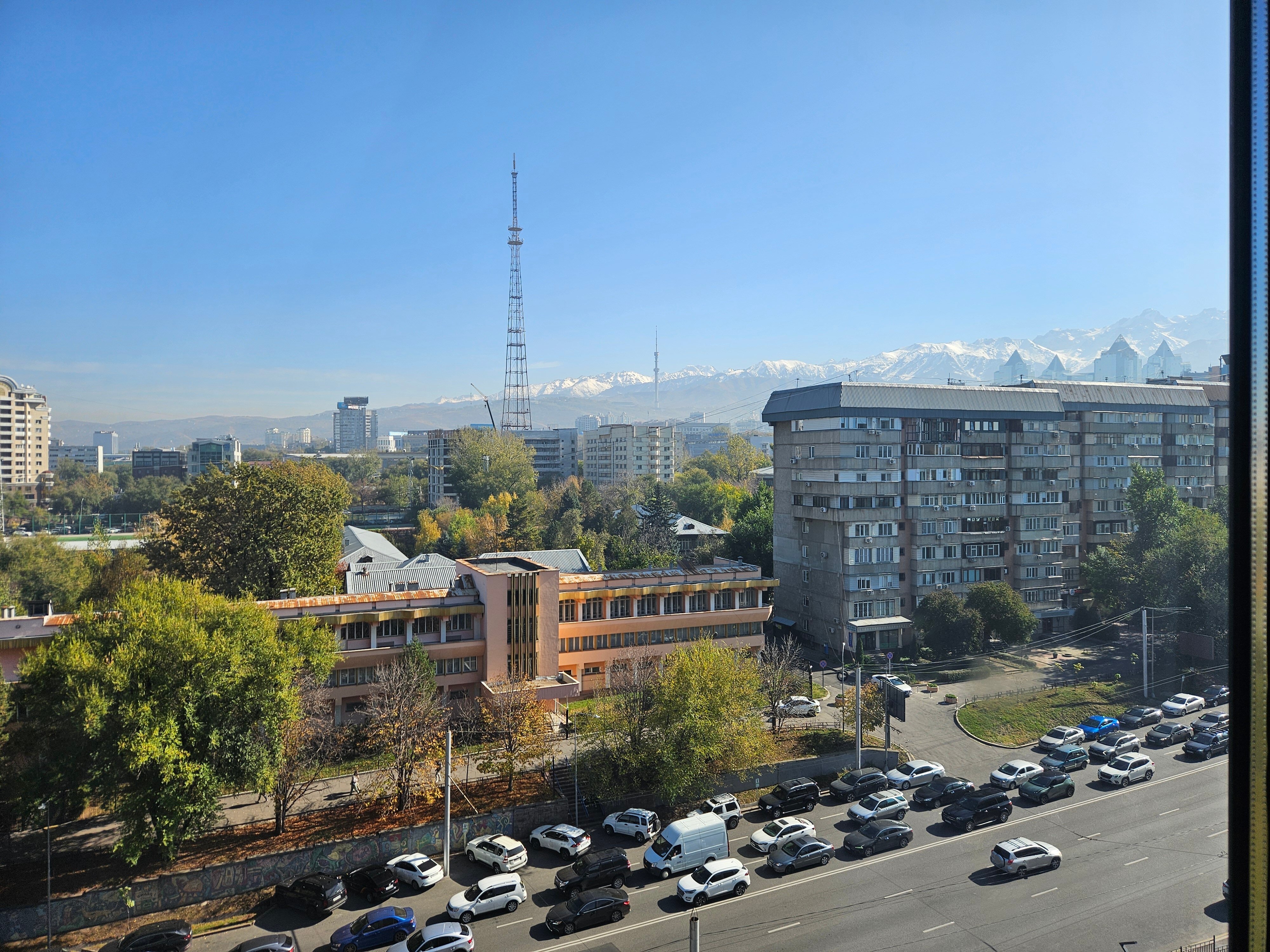 Фото Holiday Inn Express Almaty