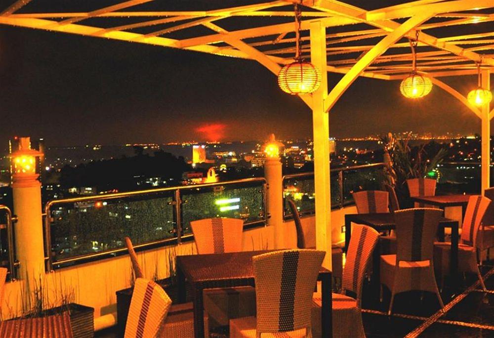 Фото King's Hotel Nagoya Batam