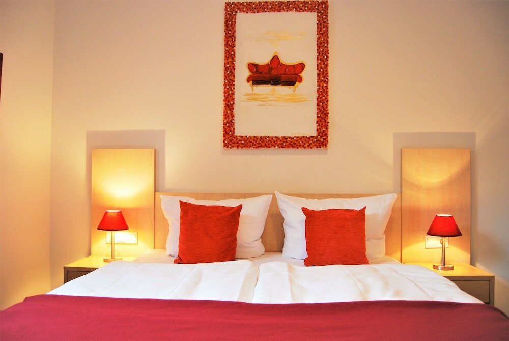 Фото Airport Hotel Dürscheidt