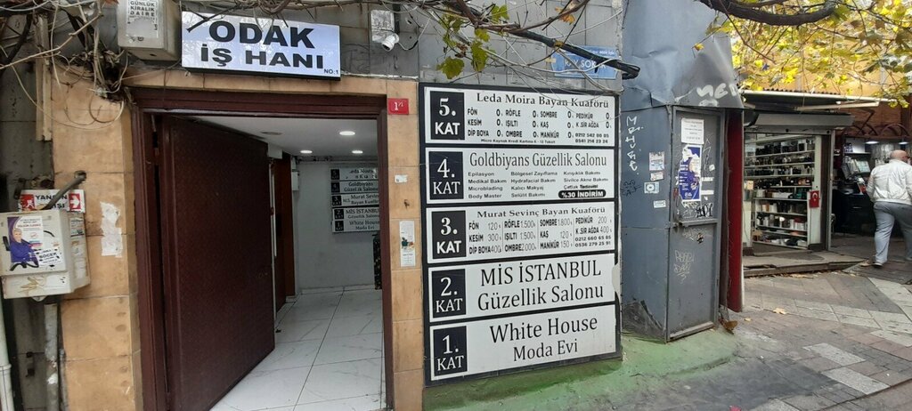 Peluquería Murat Sevinç Bayan Kuaförü, , foto