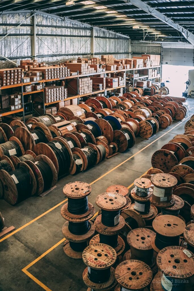 Maintenance of electricity networks Shaksy International, Dubai, photo