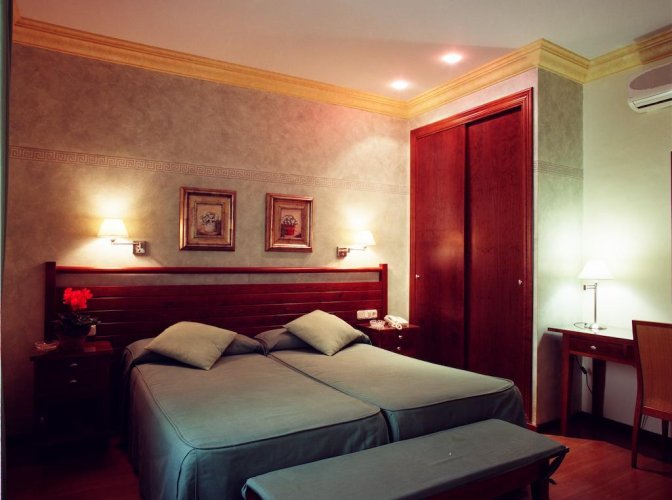 Фото Hotel California