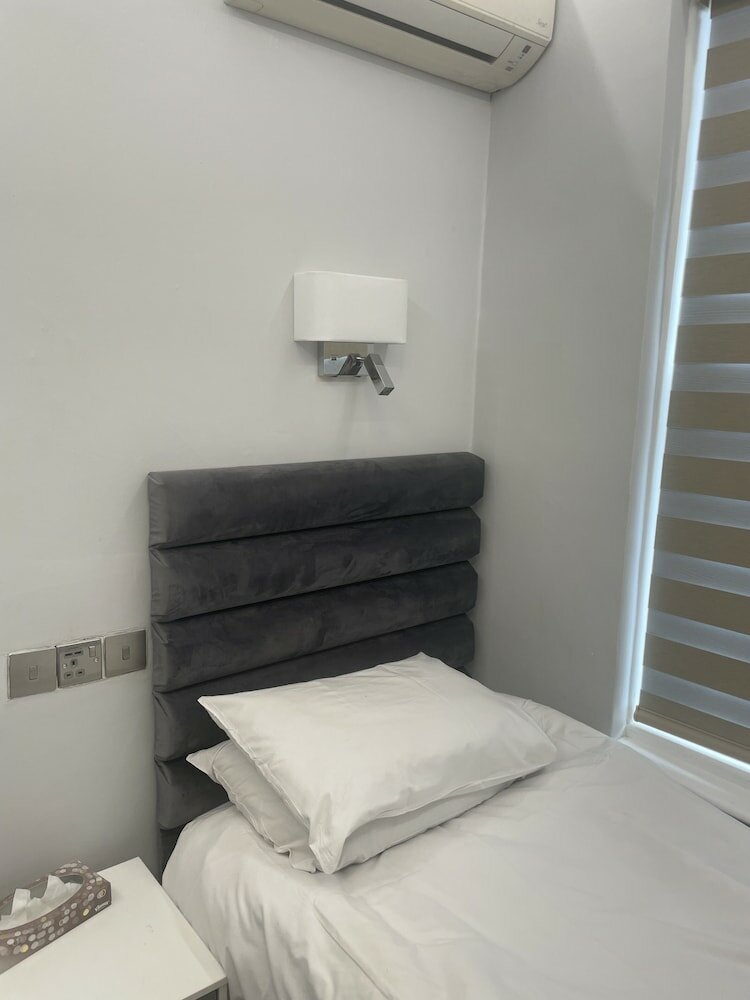 Фото Park Avenue Hotel