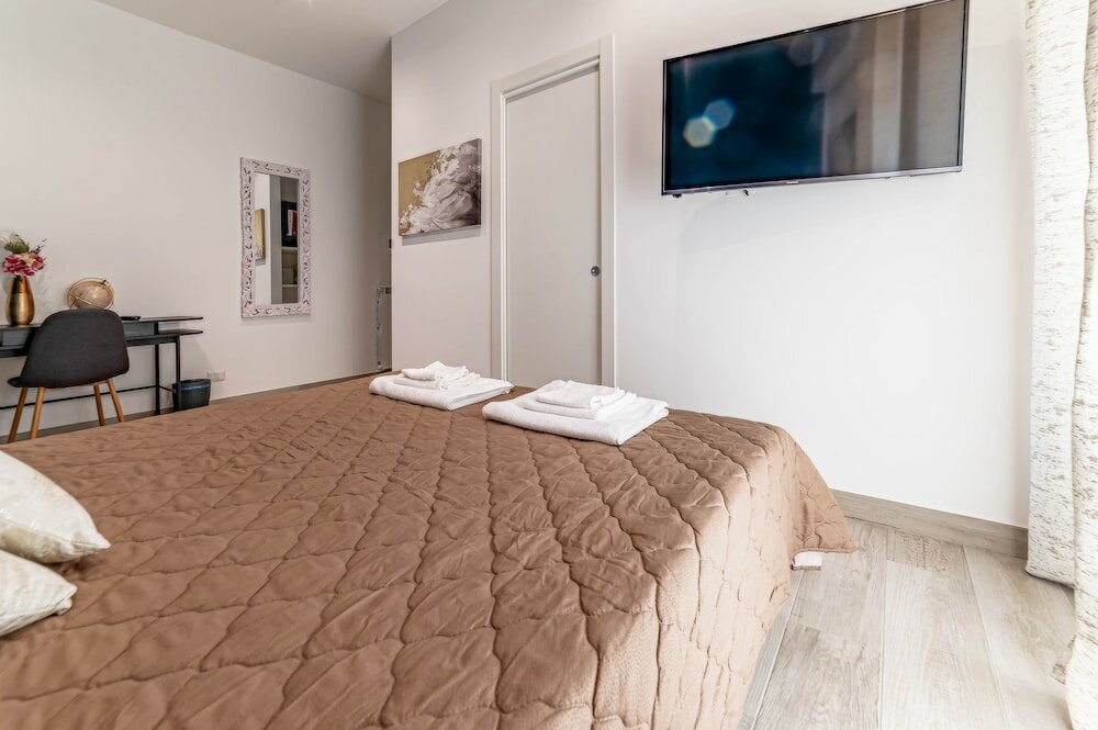 Фото Michelangelo Luxury Rooms