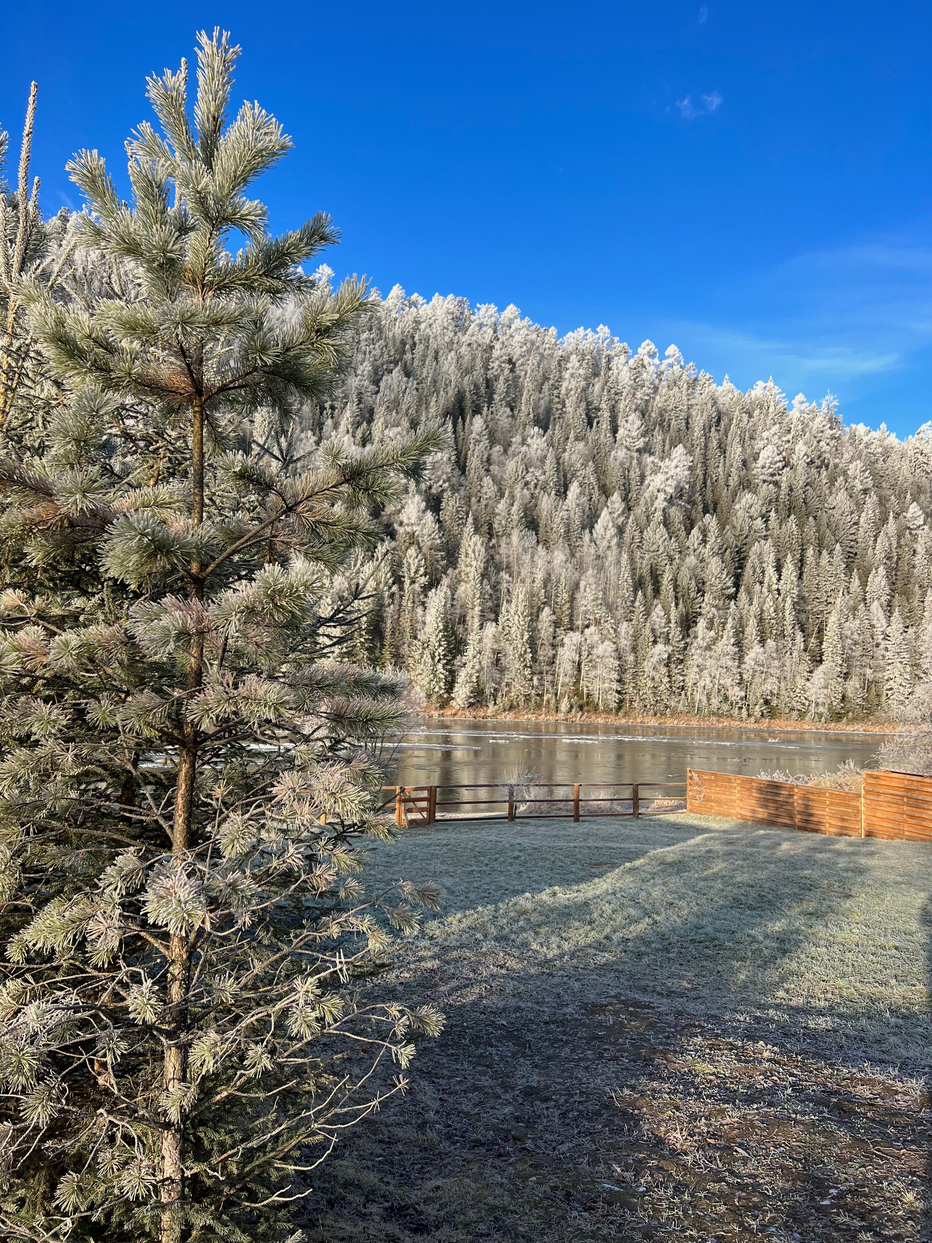 Фото Манский берег