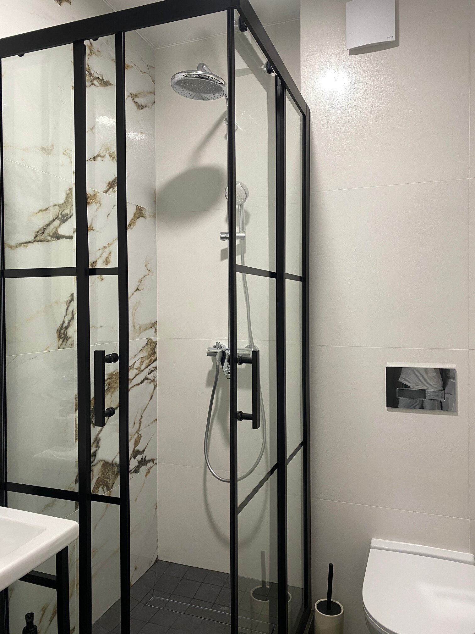 Фото Pavlov на улице Генерала Буткова