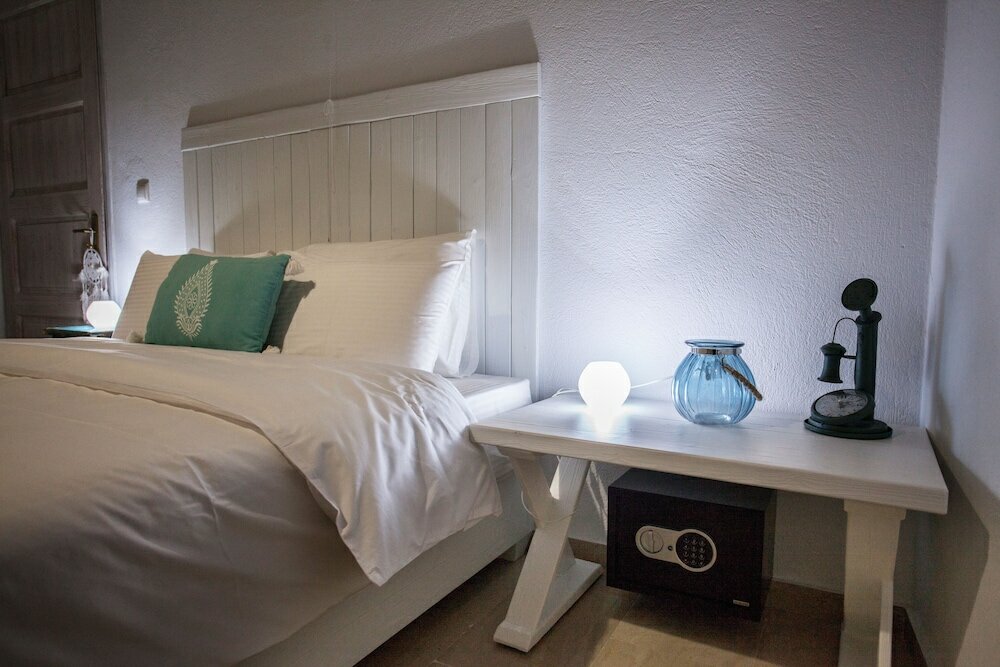 Фото Maya's Boutique Residence