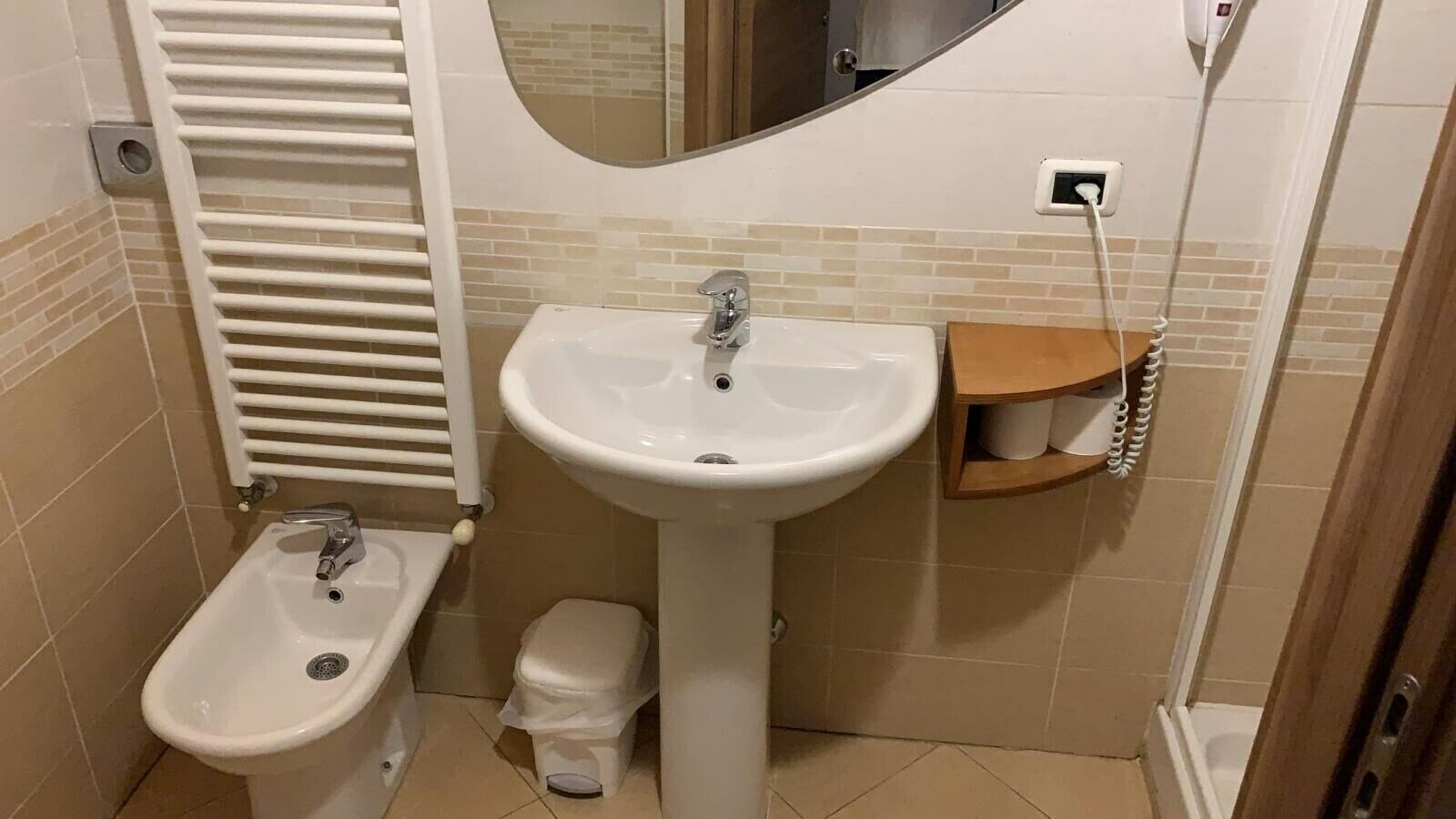 Фото Borghetto Airport - Hospital