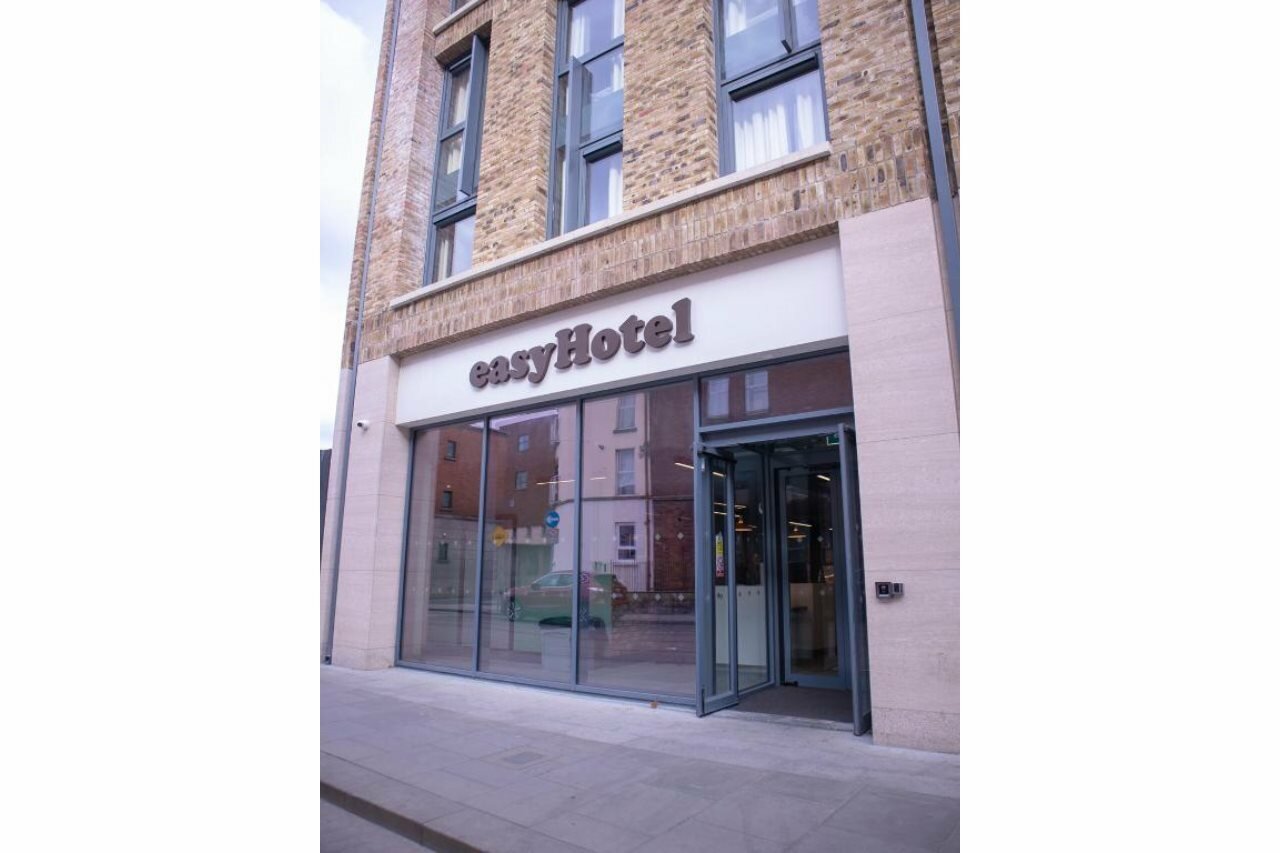 Фото EasyHotel Dublin City Centre