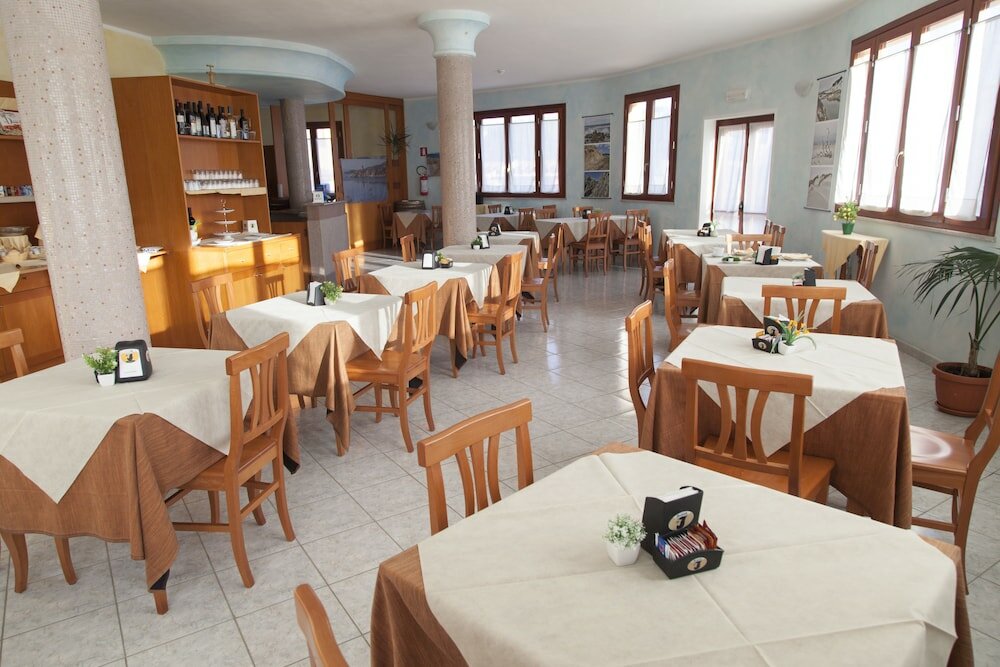 Фото Hotel Jasmine