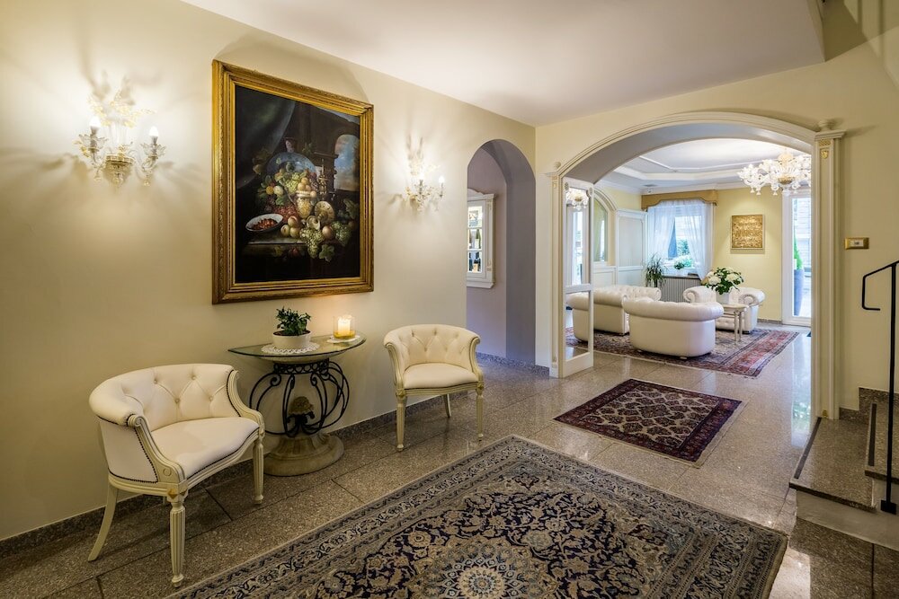 Фото Windsor Hotel