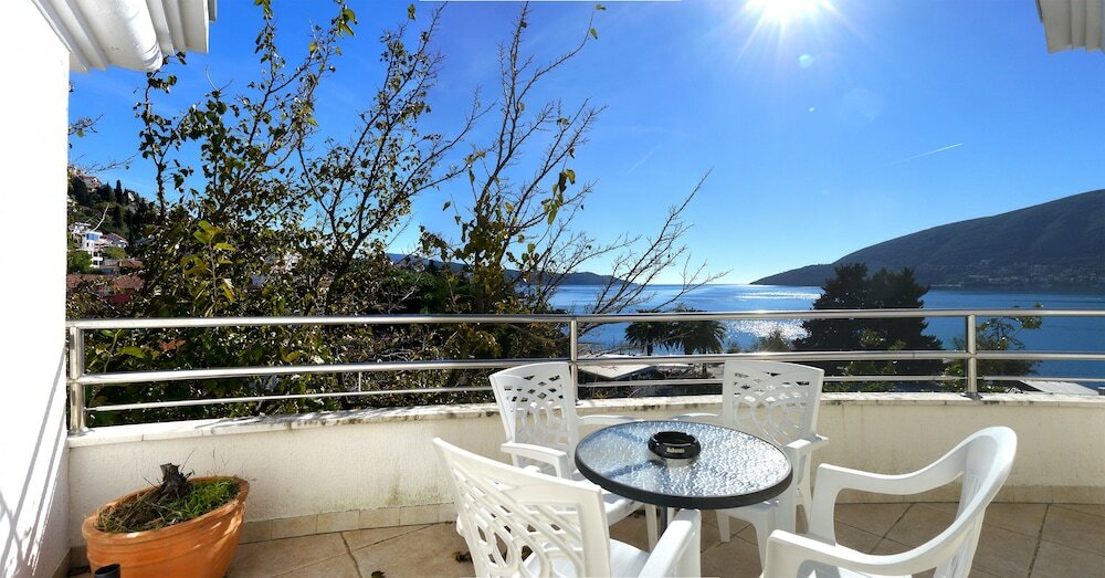 Фото Apart Hotel Villa Kukoljac