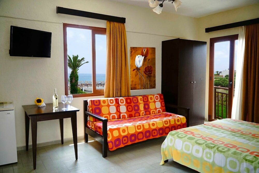 Фото South Coast Hotel