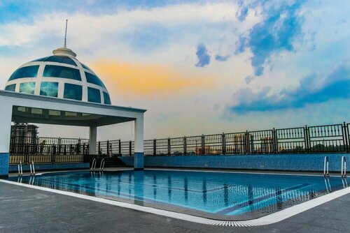 Гостиница Rg Royal Hotel and Convention в Бангалоре