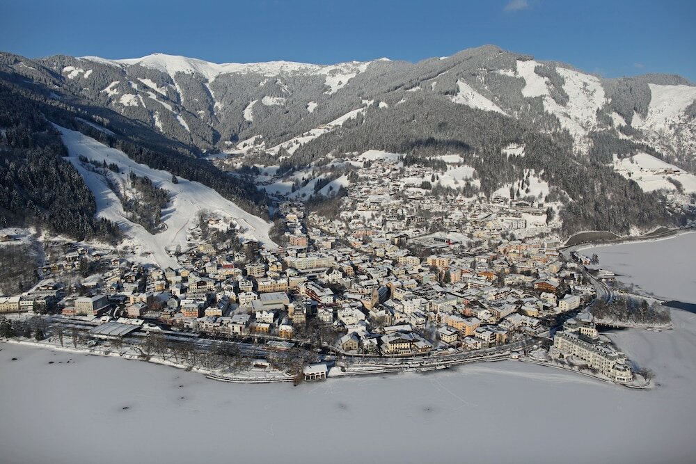 Фото Ski-n-lake City Apartments