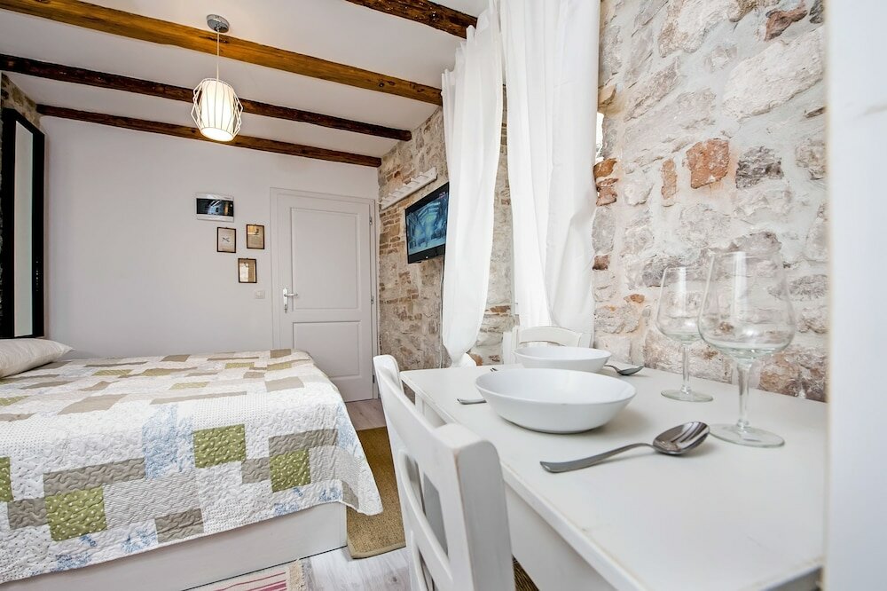 Фото Apartment and Studio Ca 3 Vie