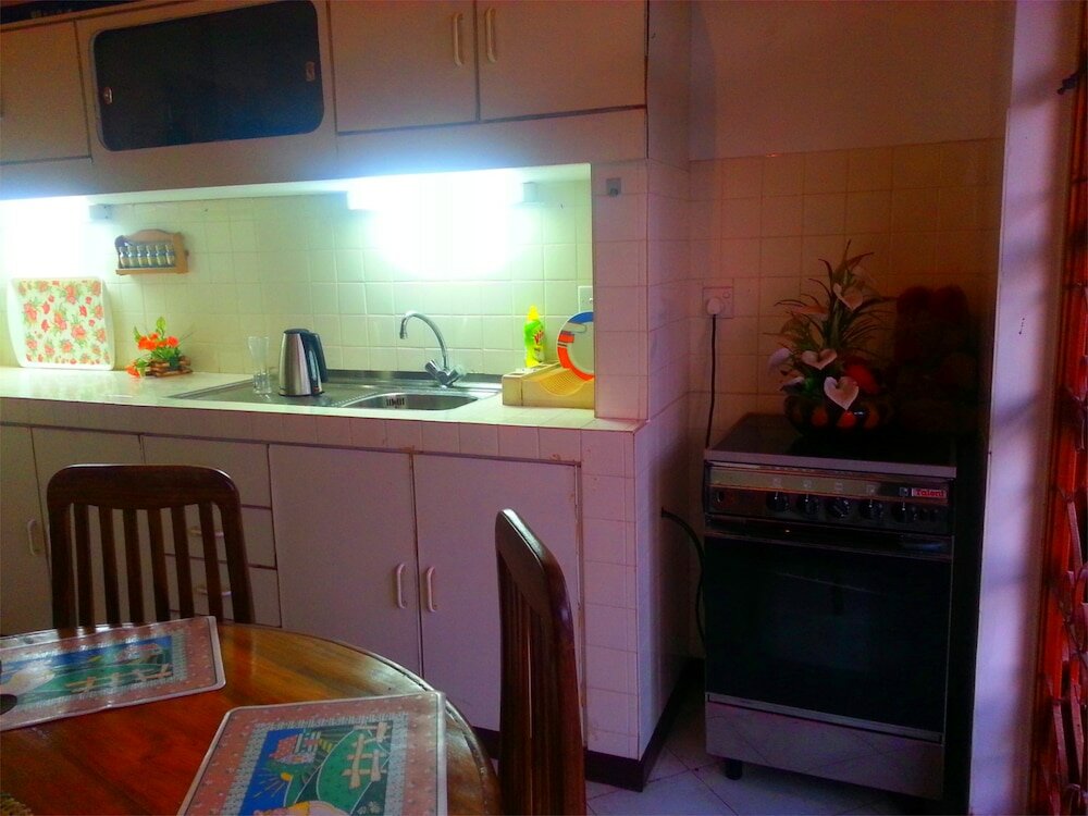 Фото Chaya Villa Guest House