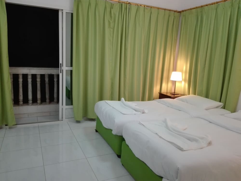 Фото Salalah Beach Resort - Villas