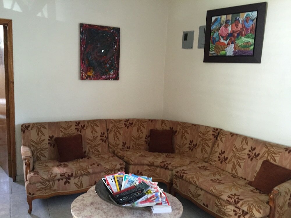 Фото Tropical Bed & Breakfast