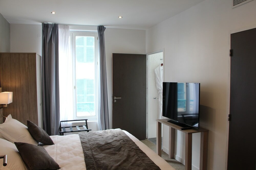 Фото Hotel Restaurant L'Esturgeon