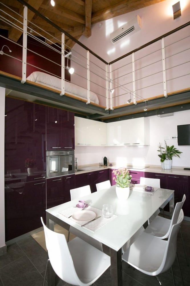 Фото Versoverde Alzaia Naviglio Grande