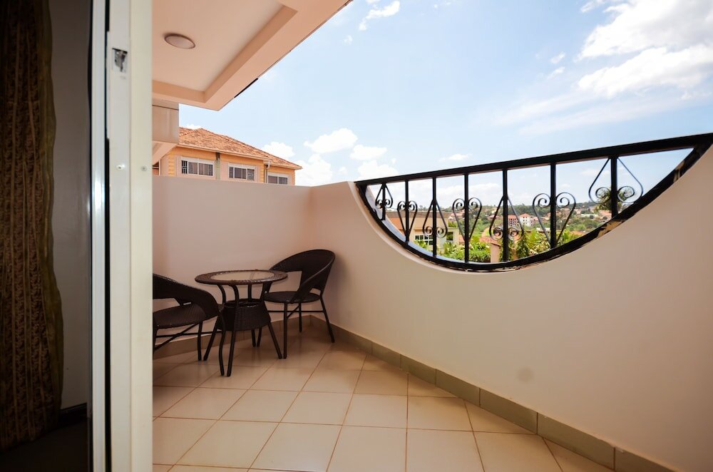 Фото Emperor Hotels