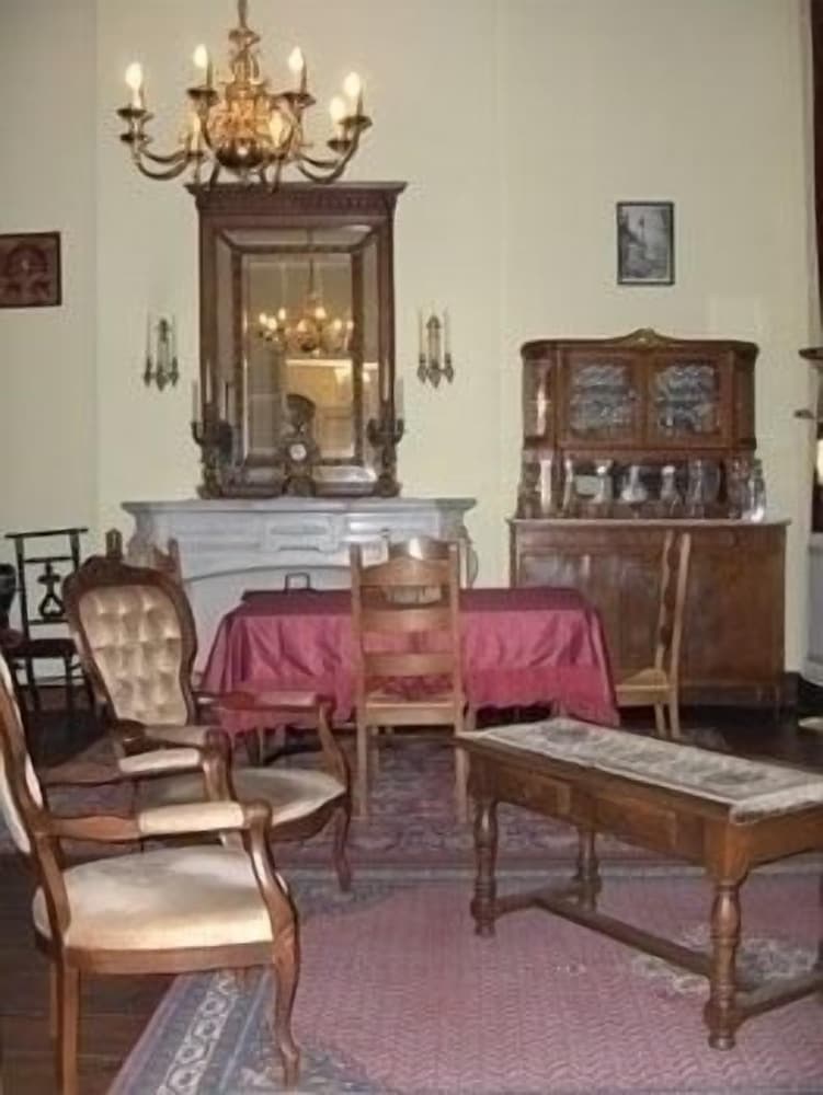 Фото Erasmus Hotel