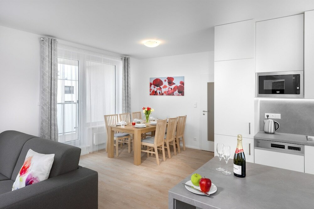 Фото CityWest Apartments