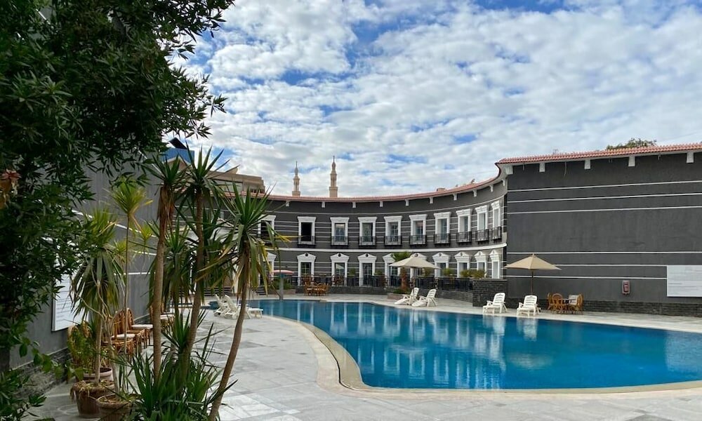 Фото отеля 4