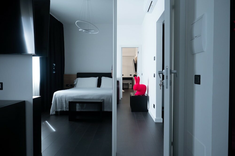 Фото My Suite Hotel