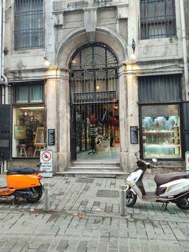 T Design Jewellery Fotoğraf 1