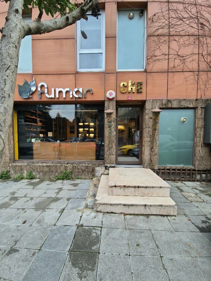 Tobacco and smoking accessories shop Fumar, Istanbul, photo