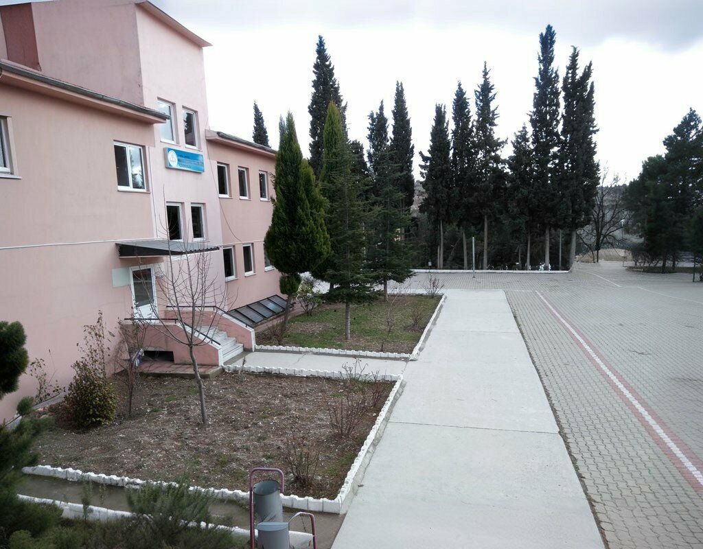 Primary school Mustafa-Zehra-Saliha Kul Primary School, Demirci, photo