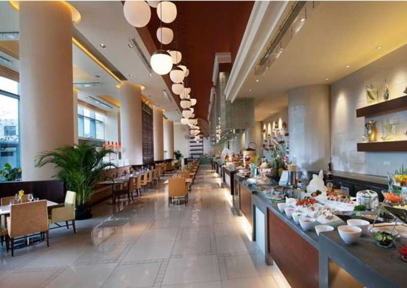 Фото Holiday Inn Shanghai Pudong Kangqiao