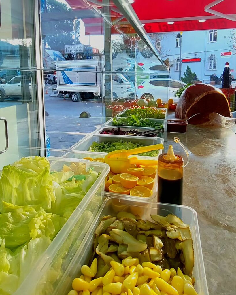 Restaurant Raw Meatball Maker Sadi Master, Istanbul, photo