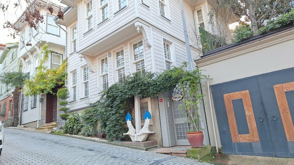 شركة الإدارة Hanzade Köşkü Hilal Mağazaları İstanbul Genel Merkez ، اسطنبول، صورة