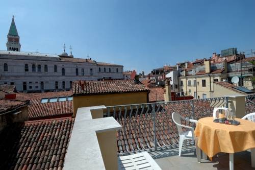 Фото Hotel Antigo Trovatore