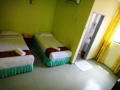 Фото Hotel K. T. Mutiara