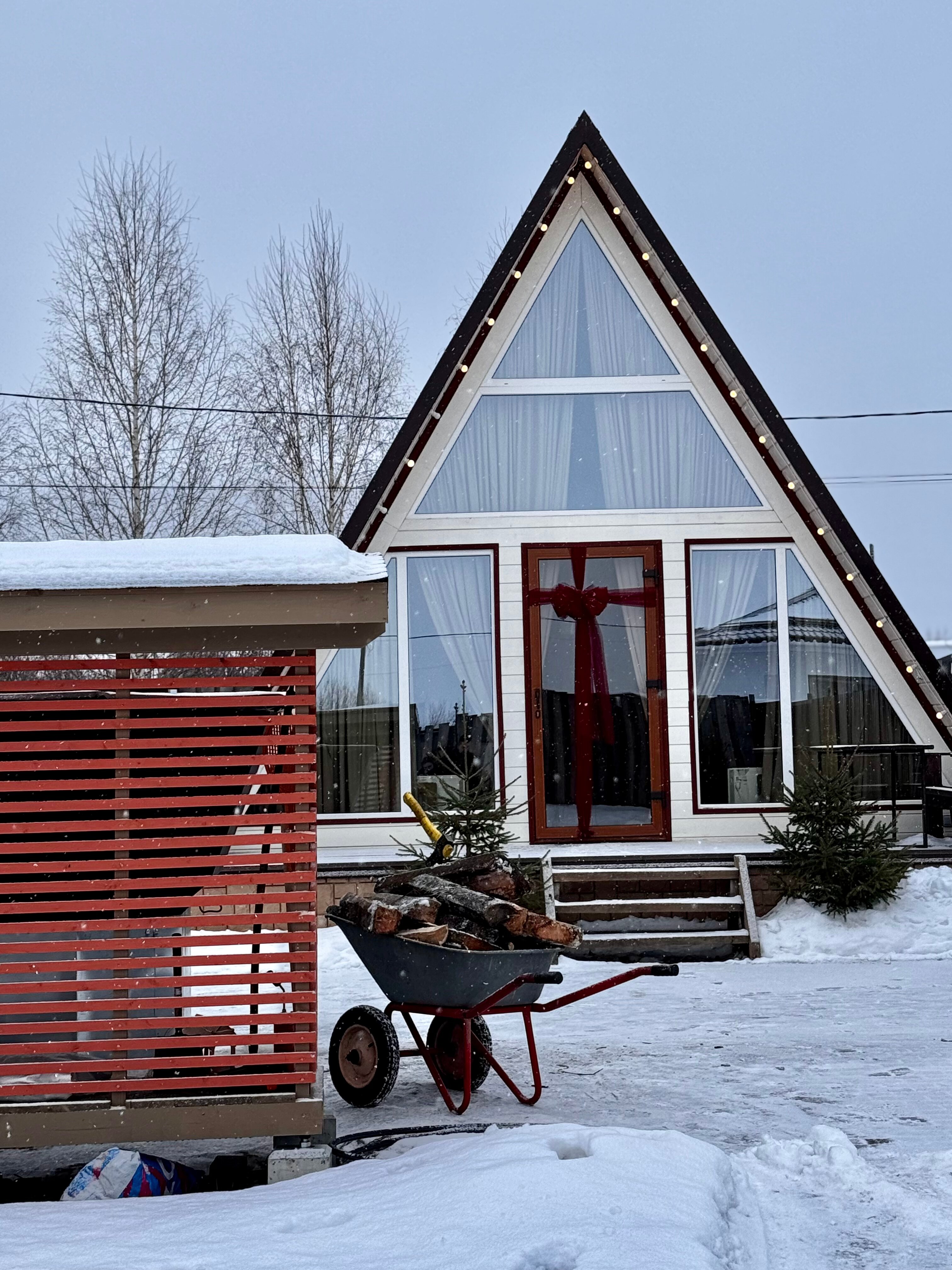 Фото Golden Ring A-Frame House